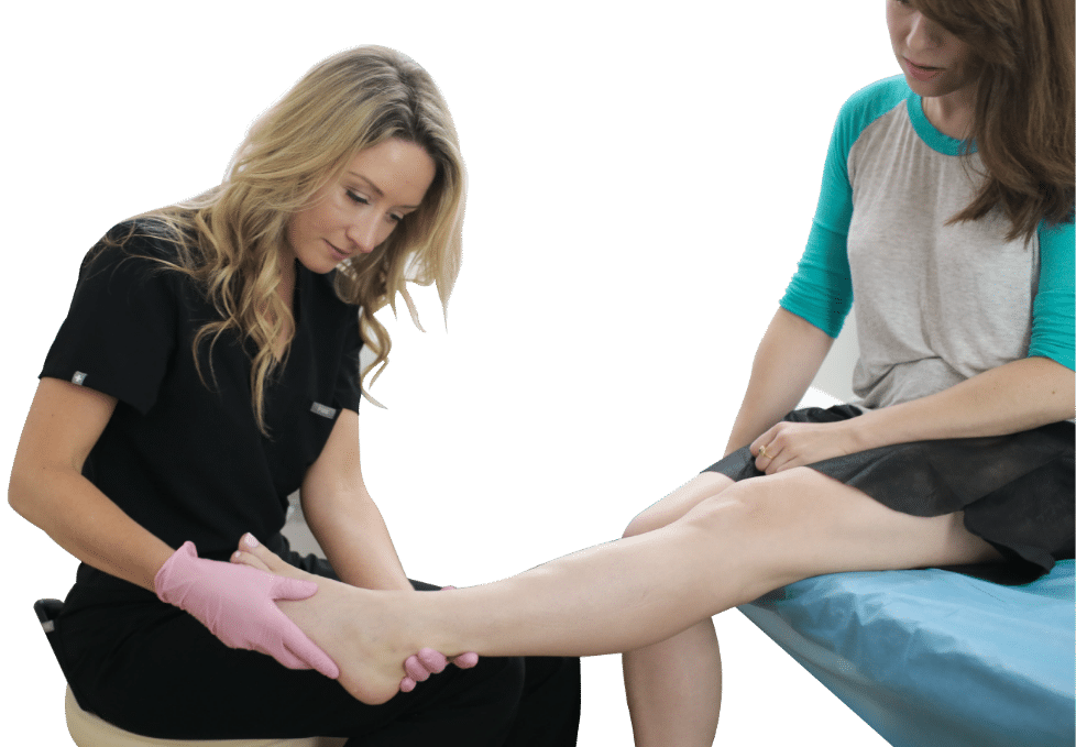 Dr. Caroline Novak is the best board-certified vein doctor near Floral Park, NY. This article introduces you to Dr. Novak and her unique vein treatment process.